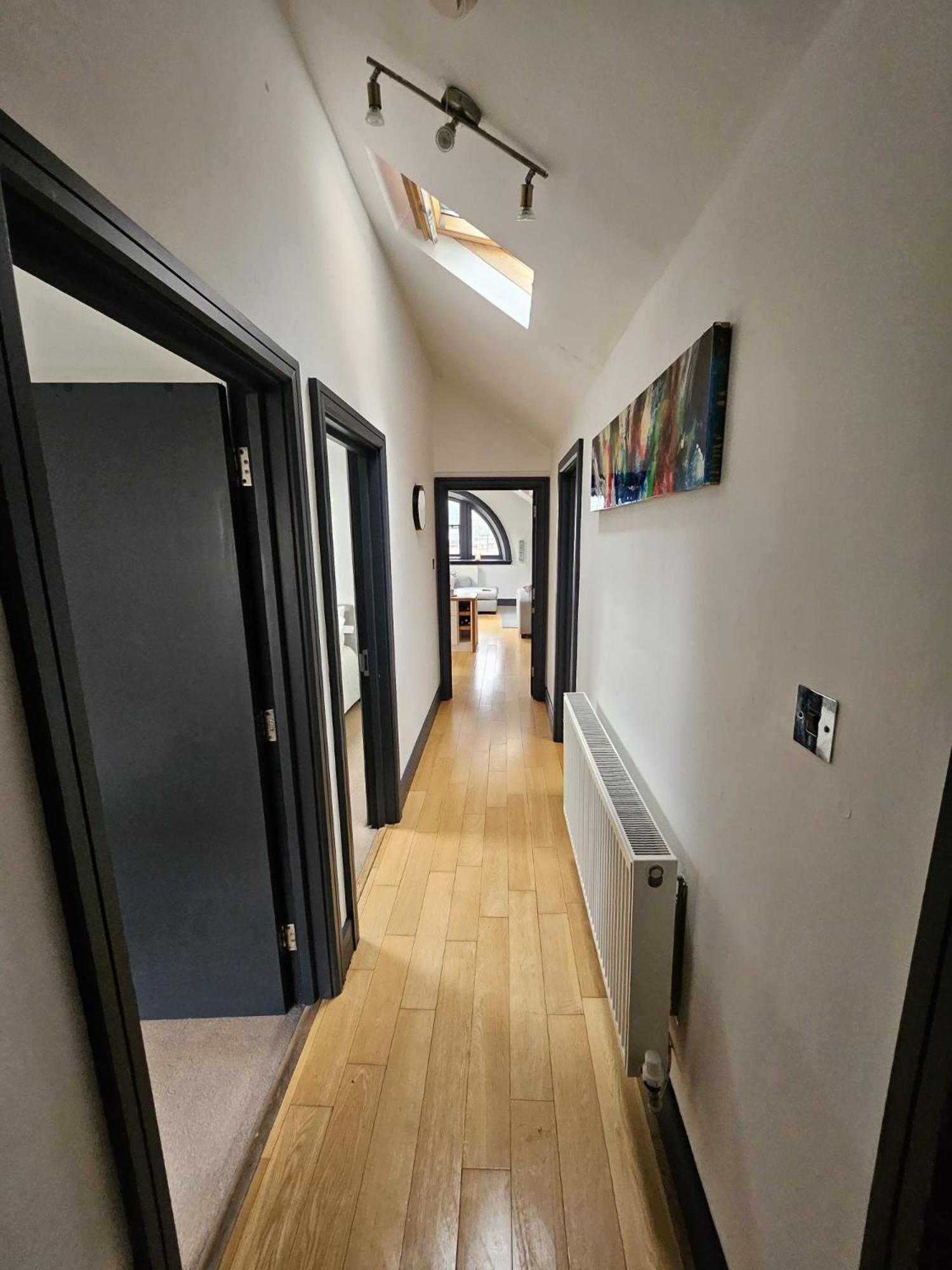 2 Bedroom City Centre Penthouse Loft Apartment Ливърпул Екстериор снимка